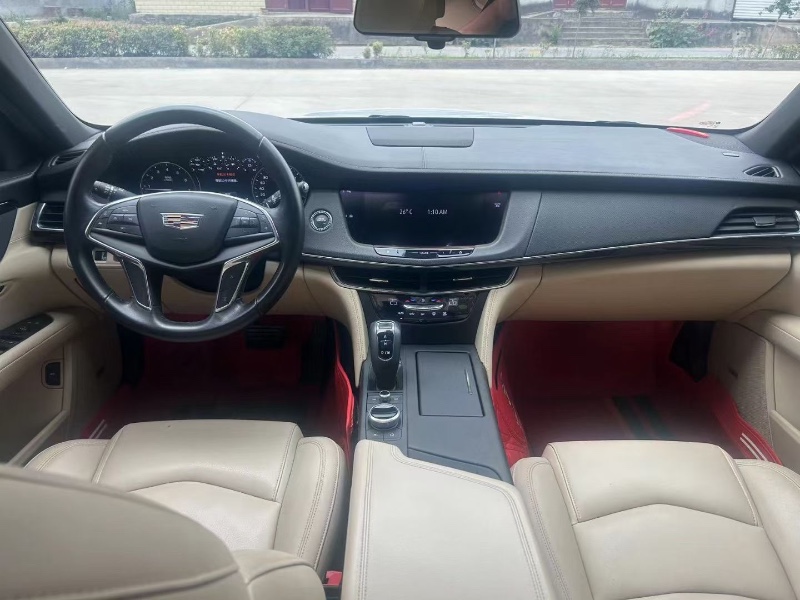 徐州19年凯迪拉克CT68