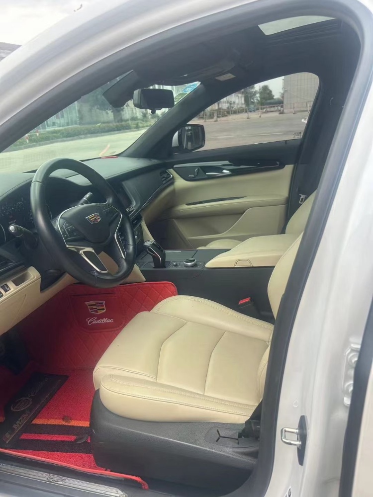 徐州19年凯迪拉克CT69