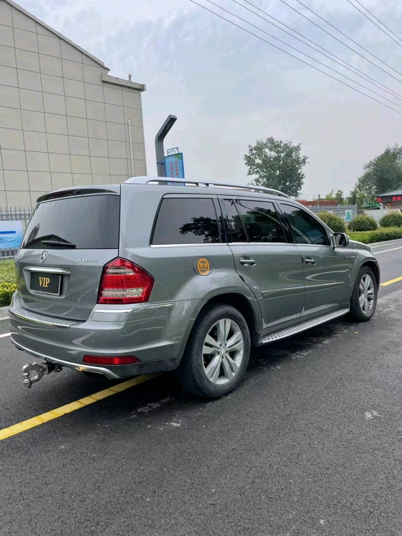 徐州11年奔驰GL7