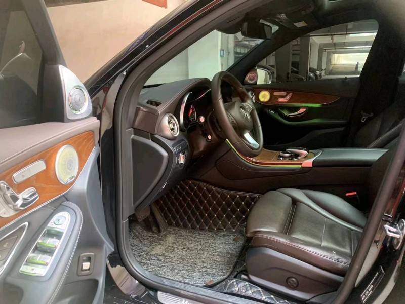 枣庄19年奔驰GLC9