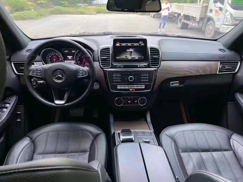 宜昌17年奔驰GLS4