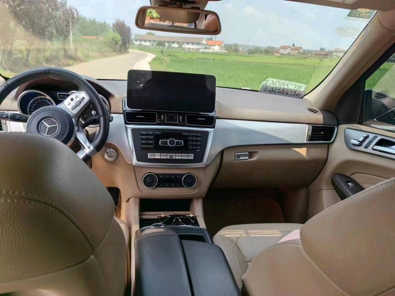 宜昌14年奔驰ML6