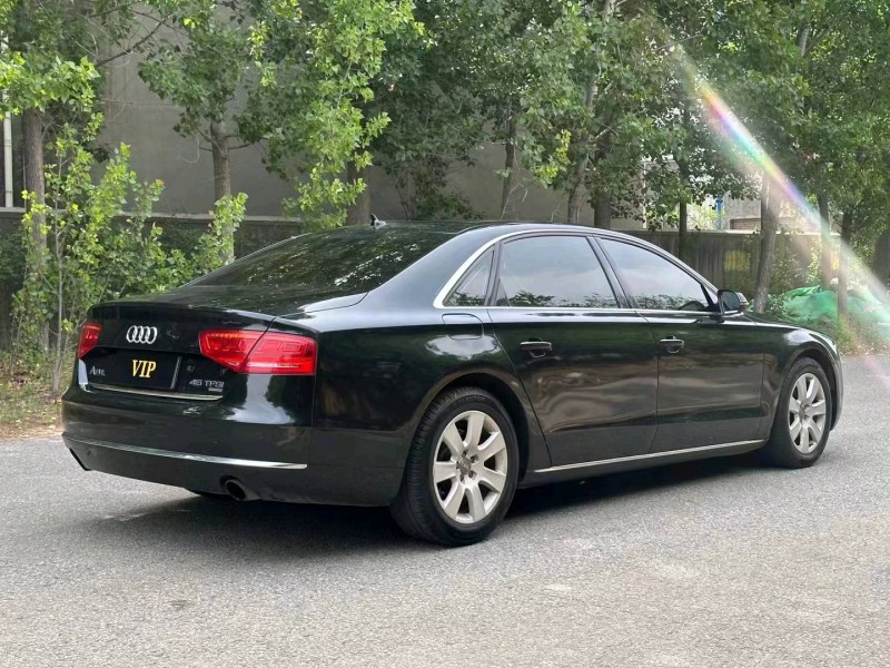 淄博12年奥迪A8L7