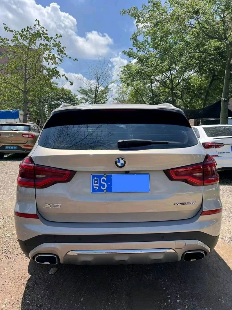 广州20年宝马X36