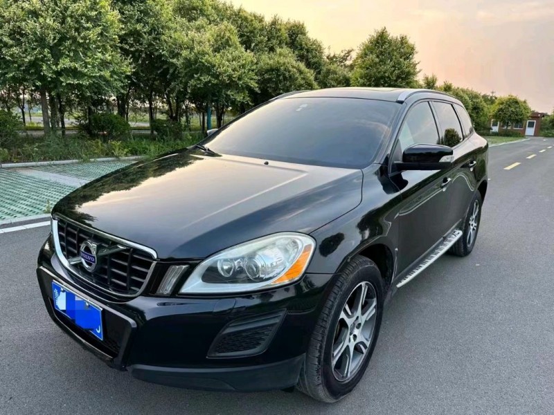 枣庄13年沃尔沃XC602