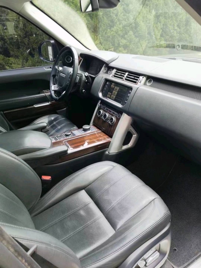 东营14年路虎揽胜行政8