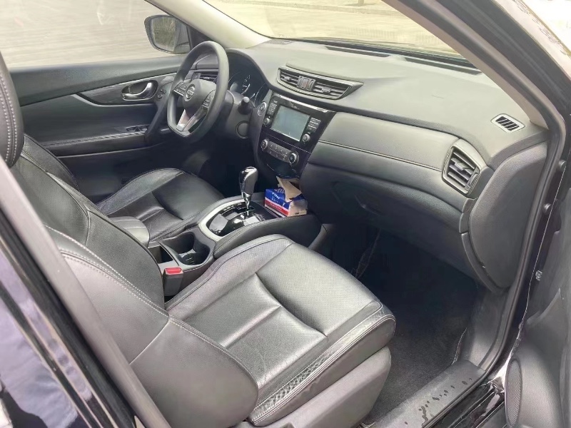 邢台18年日产奇骏9