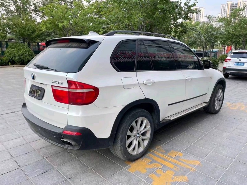 济南08年宝马X53