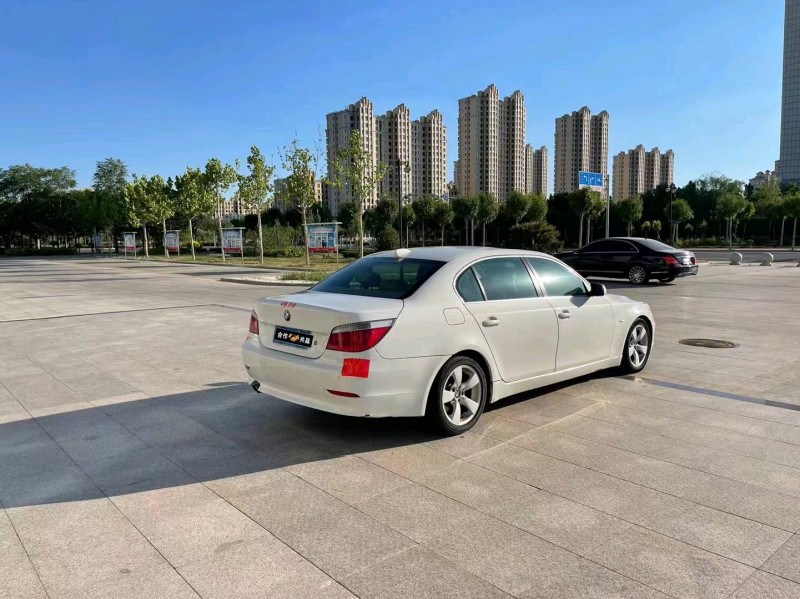 沧州09年宝马5系8