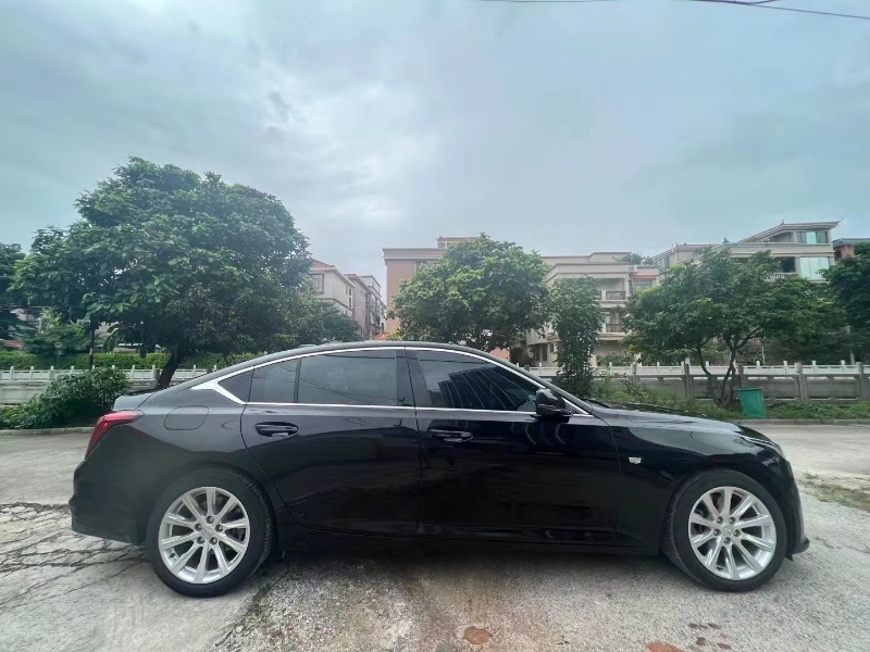 珠海20年凯迪拉克CT55