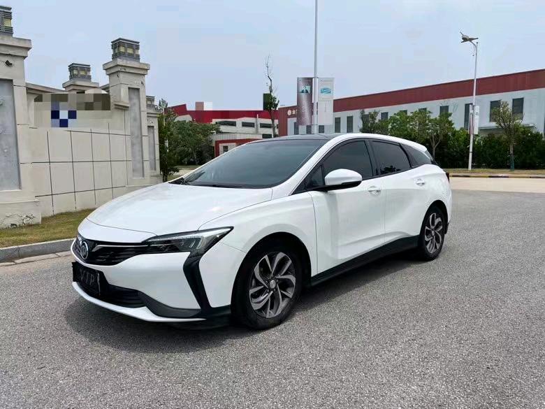 盐城21年别克微蓝3