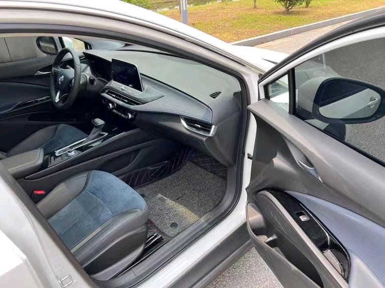 盐城21年别克微蓝6