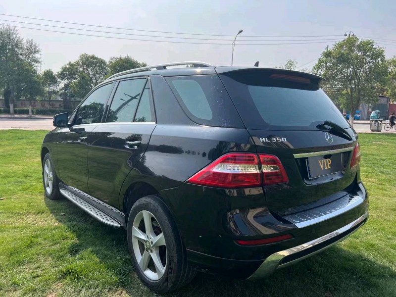 济南13年奔驰ML2