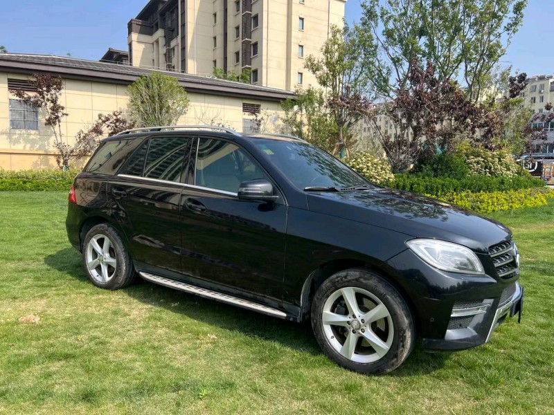 济南13年奔驰ML3