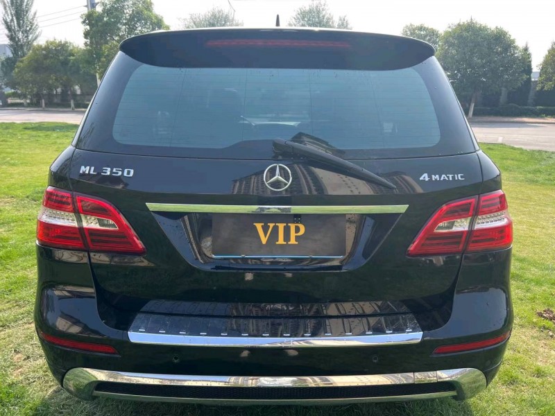 济南13年奔驰ML9