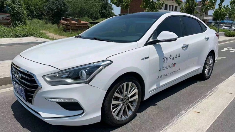 淮南18年现代名图4