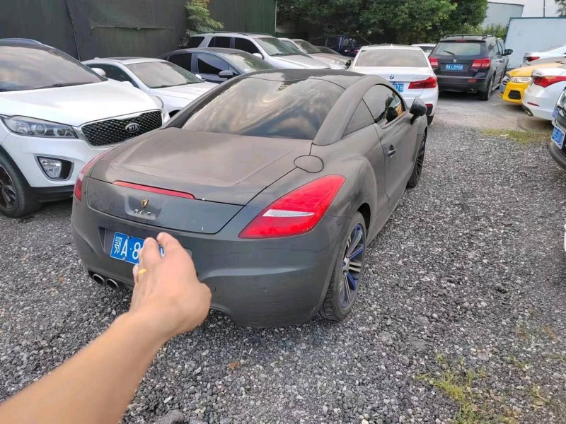 宜昌17年标致RCZ2