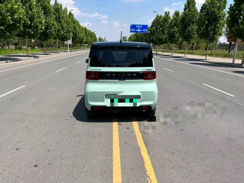 邯鄲23年五菱汽車MINIEV馬卡龍5