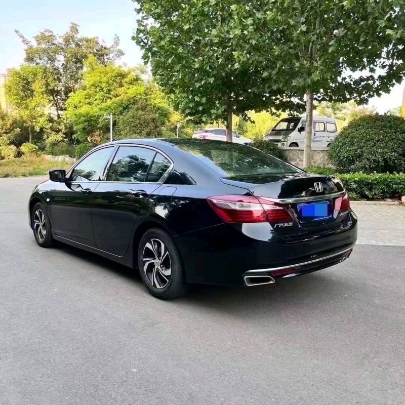 济南18年本田雅阁3