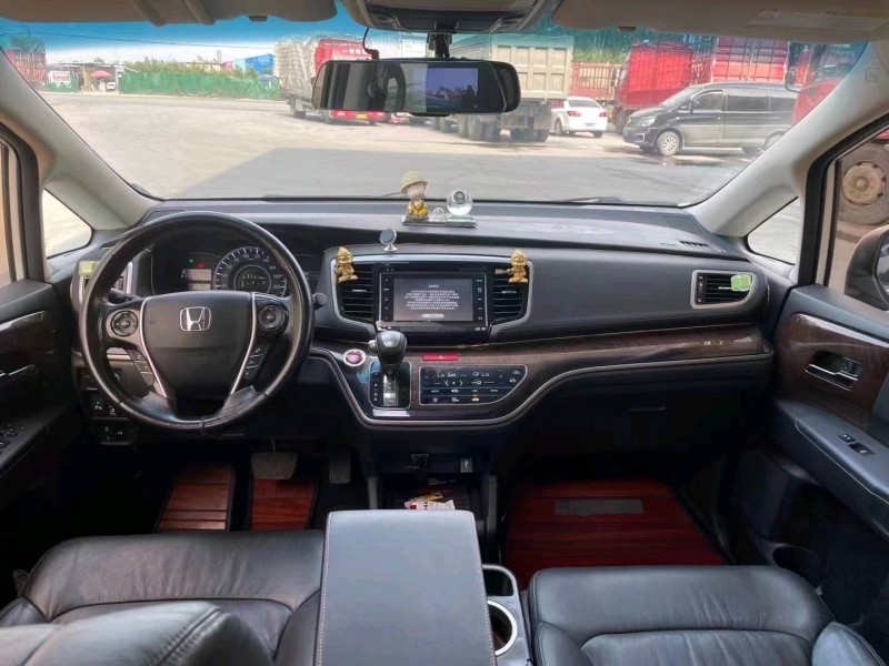 保定16年本田奥德赛5