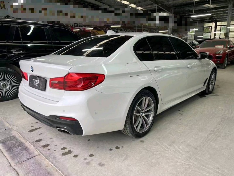 济宁18年宝马5系7