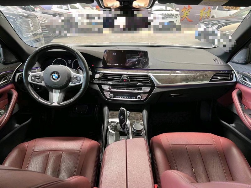 济宁19年宝马5系4