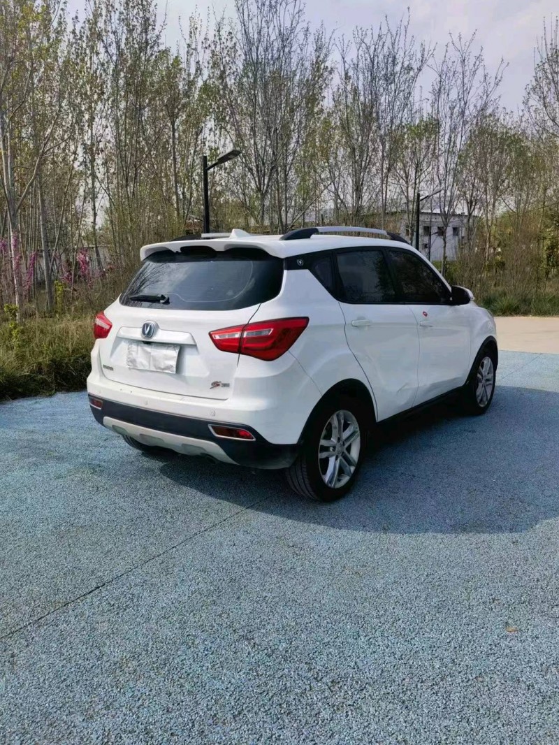淄博18年長安汽車CS355