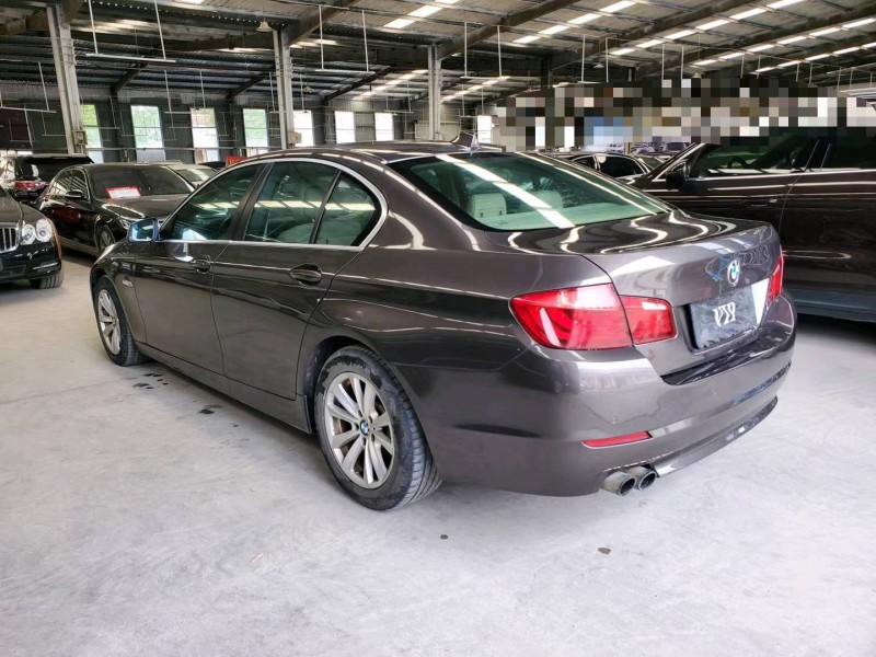 济宁13年宝马5系7