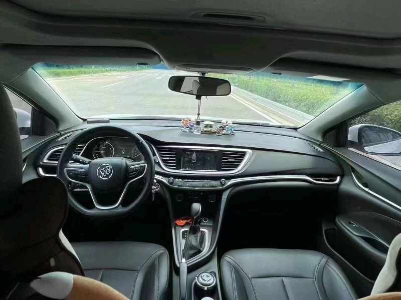 淮南21年别克英朗4