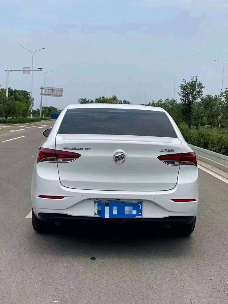 淮南21年别克英朗8