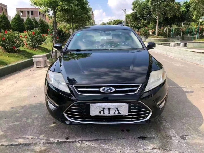 珠海13年福特蒙迪欧-致胜1