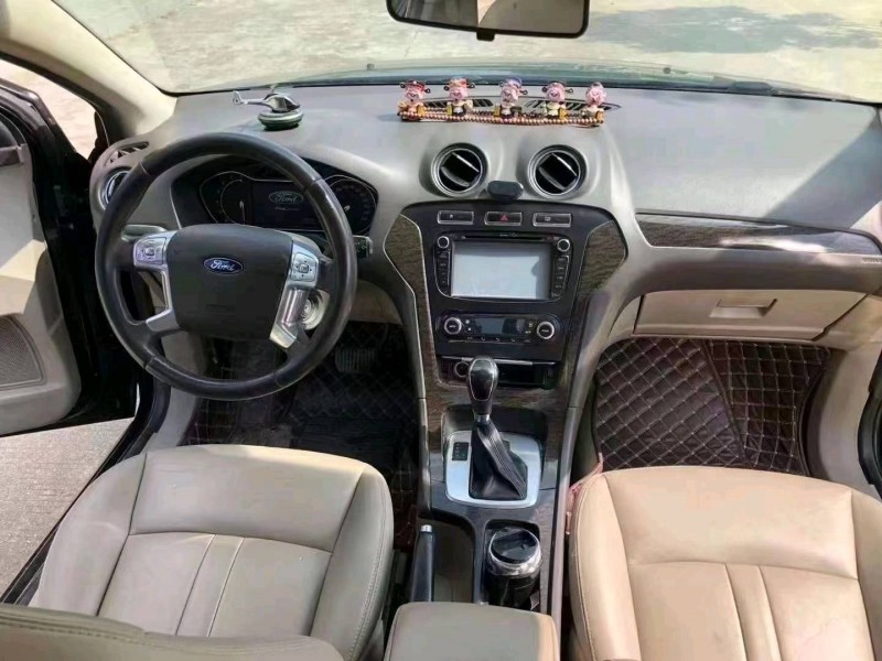 珠海13年福特蒙迪欧-致胜4