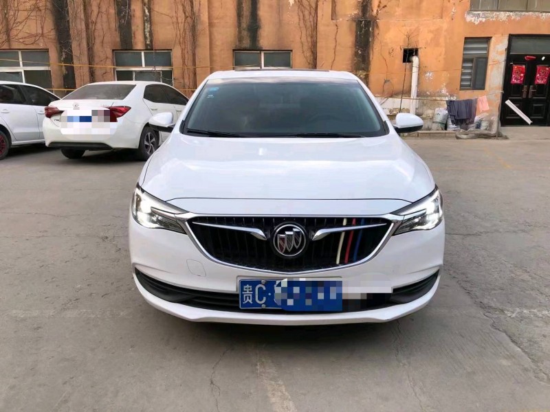 枣庄19年别克英朗1