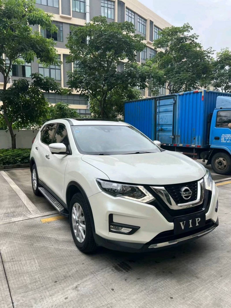 佛山19年日產奇駿3