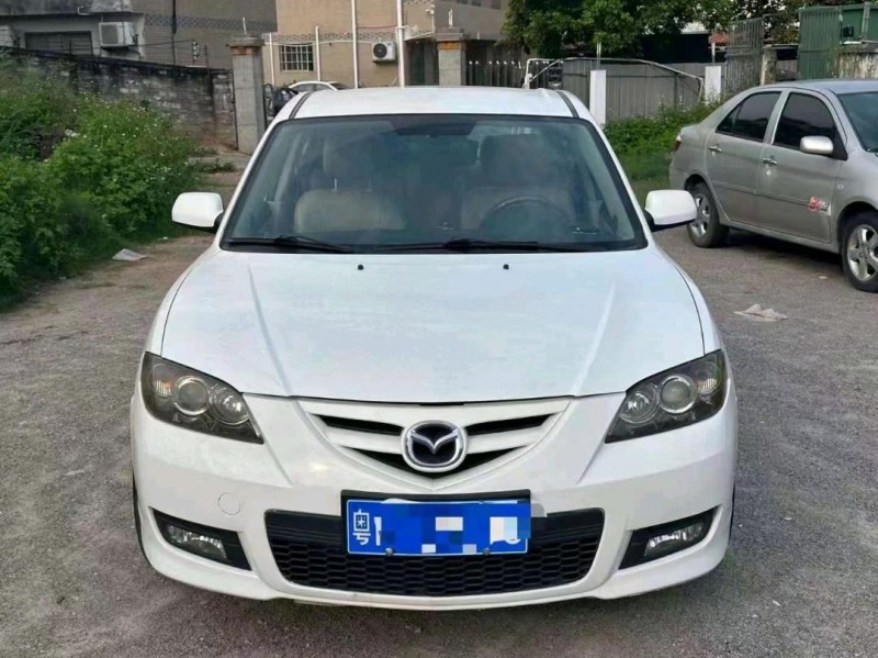 深圳11年马自达31