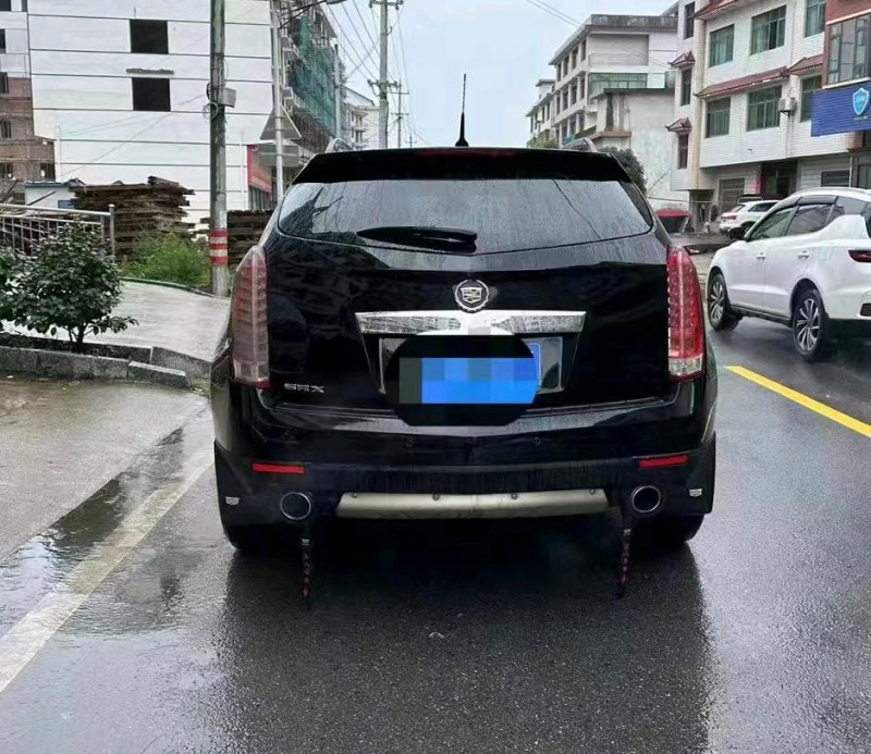 衡阳12年凯迪拉克SRX8