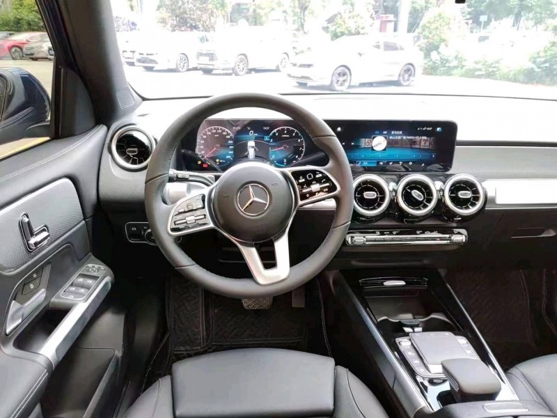 汕头22年奔驰GLB8