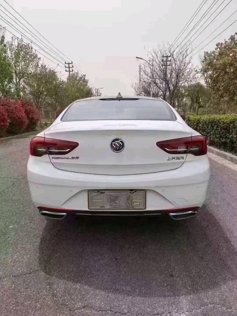 常州19年别克君威9