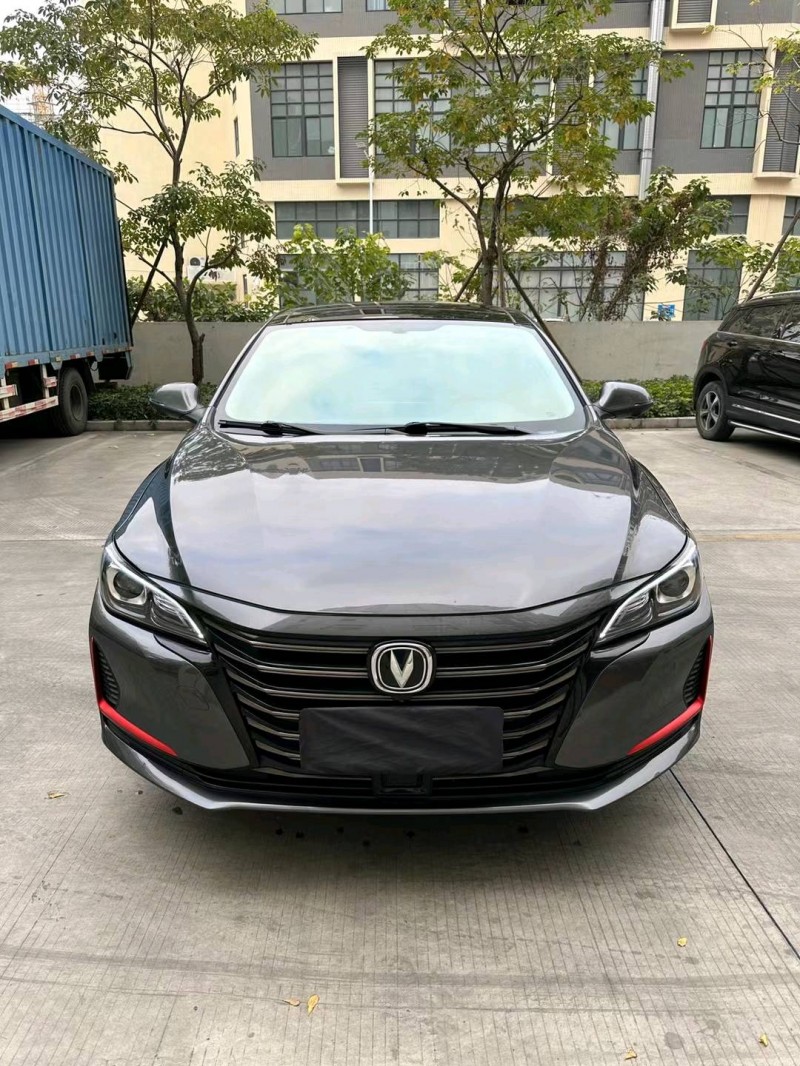 佛山21年長安汽車銳程CC1
