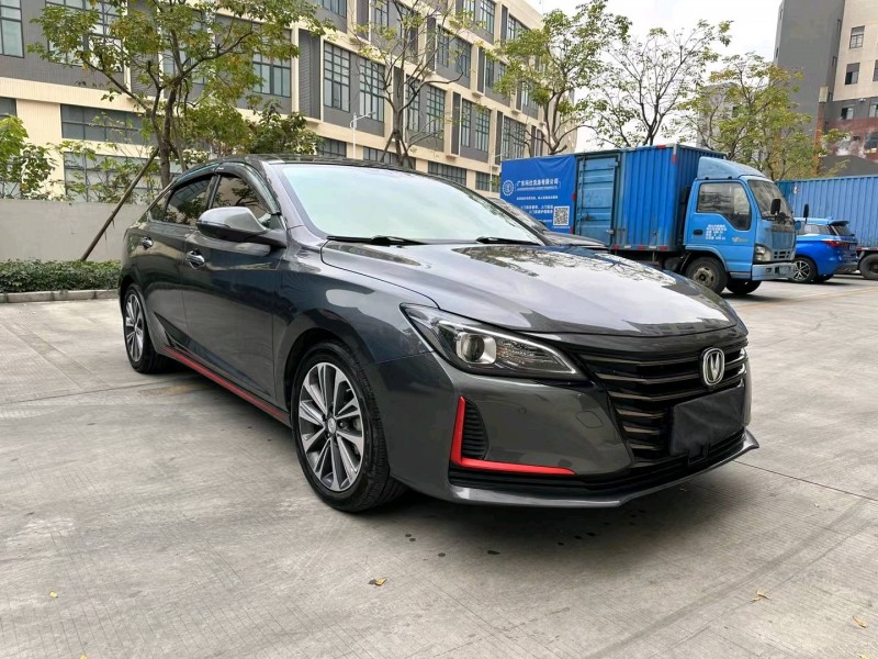 佛山21年長安汽車銳程CC2