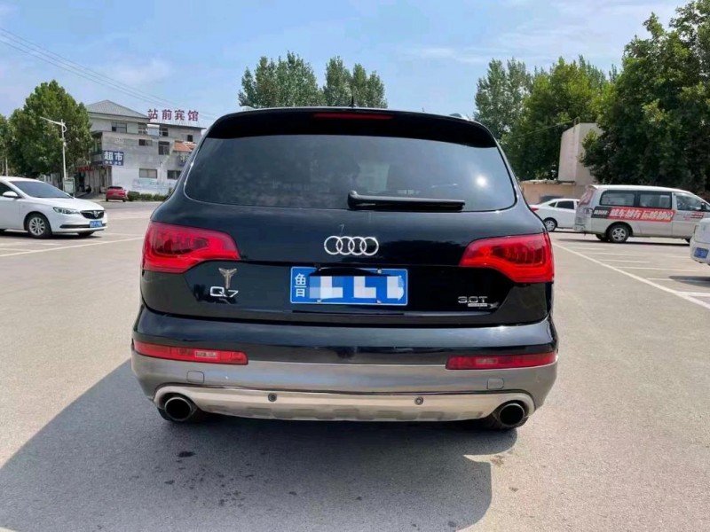 枣庄12年奥迪Q79