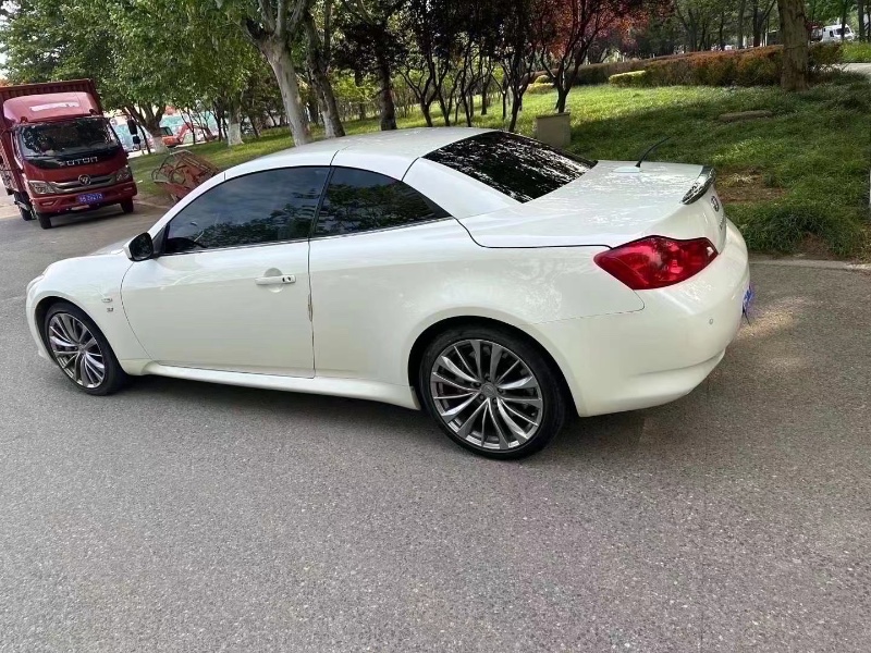 枣庄16年英菲尼迪Q608