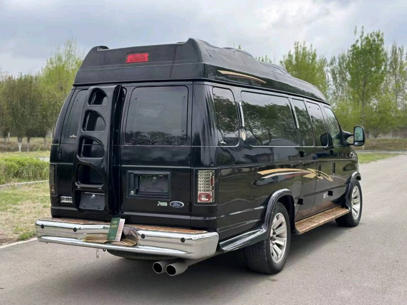 枣庄12年福特E3505