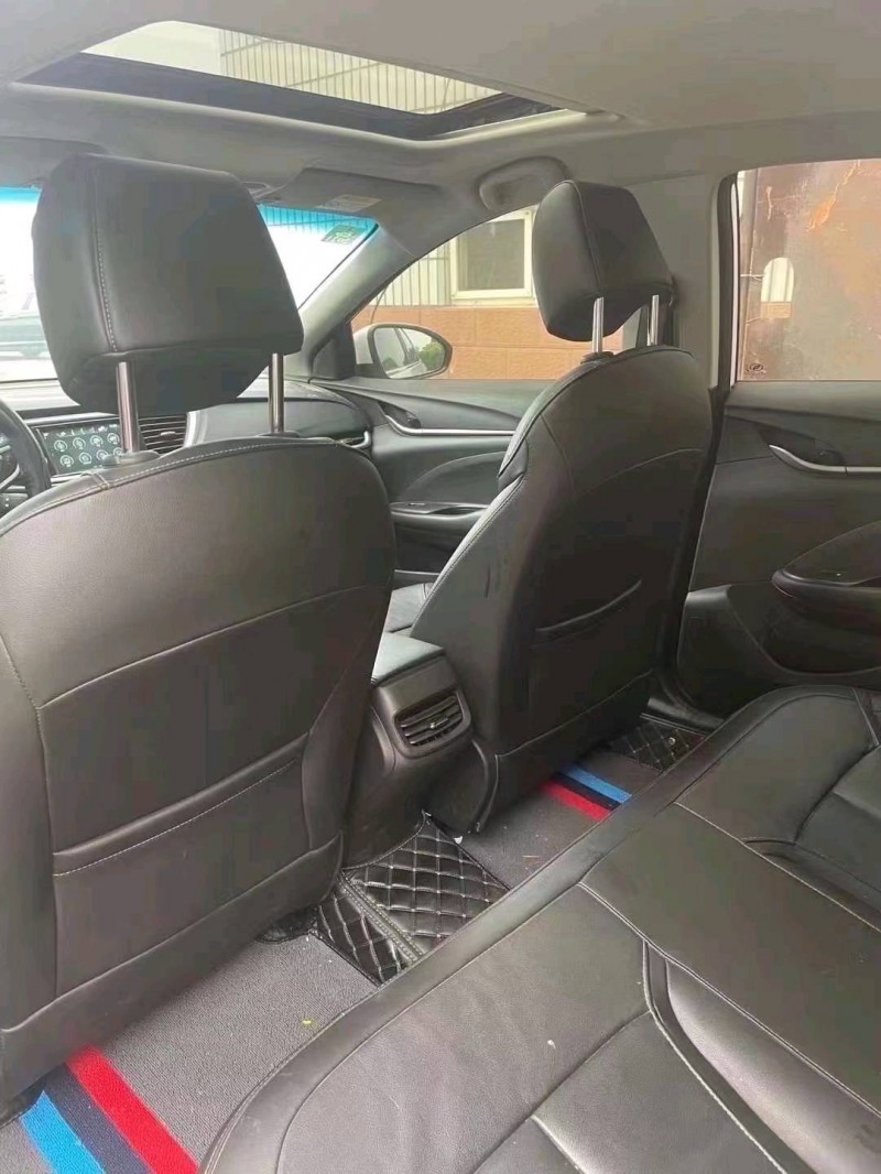 枣庄19年别克阅朗5