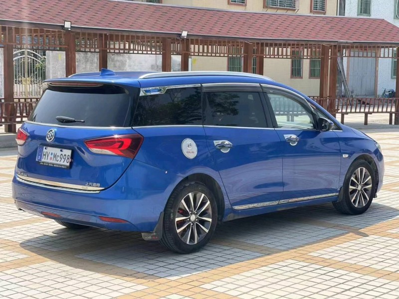 汕头18年别克GL68