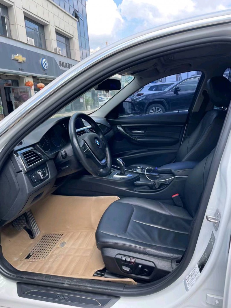 淮南15年宝马3系8