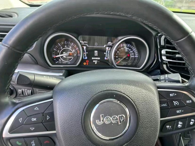 东莞19年Jeep指挥官6