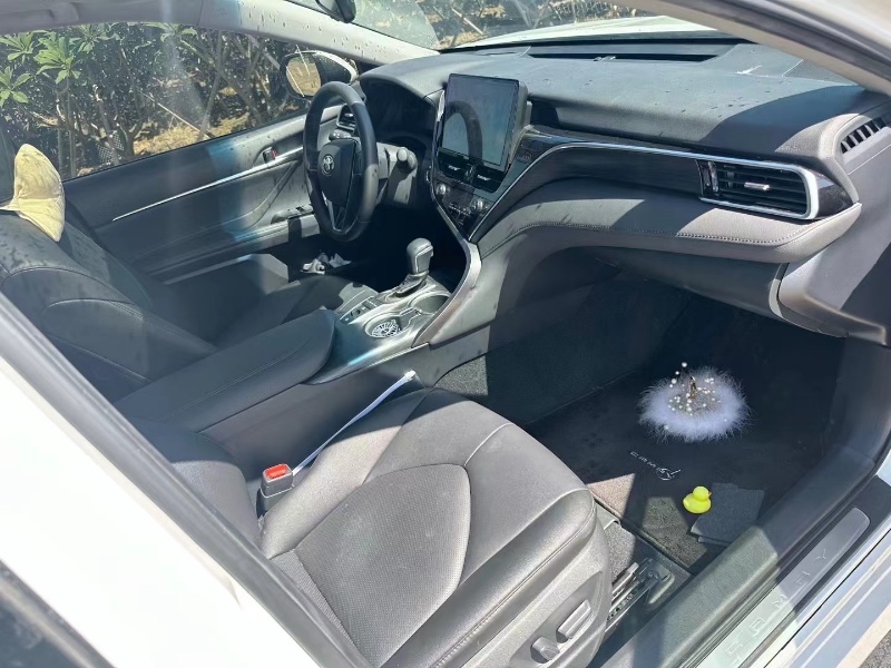 中山21年丰田凯美瑞6