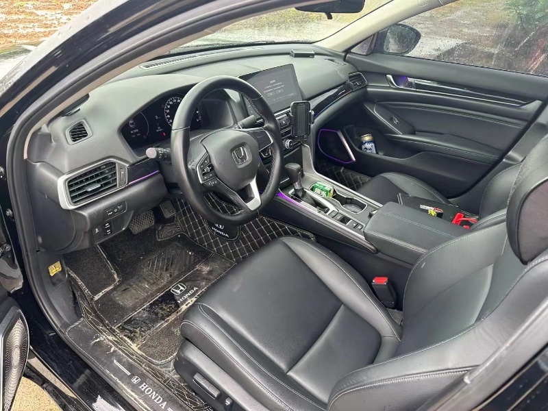 广州21年本田雅阁7