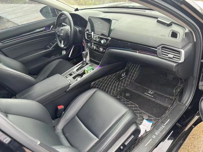 广州21年本田雅阁9